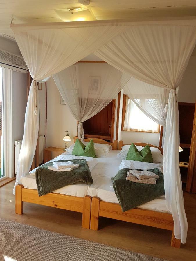 Kaktusz Villa Heviz Luaran gambar